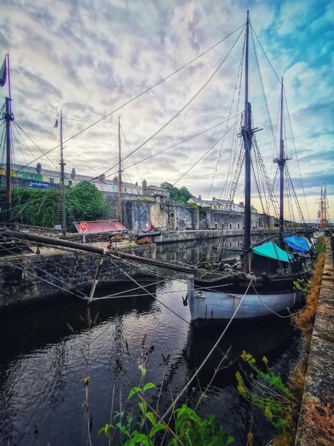 セント・オーステル Sea Haze Charlestownヴィラ エクステリア 写真
